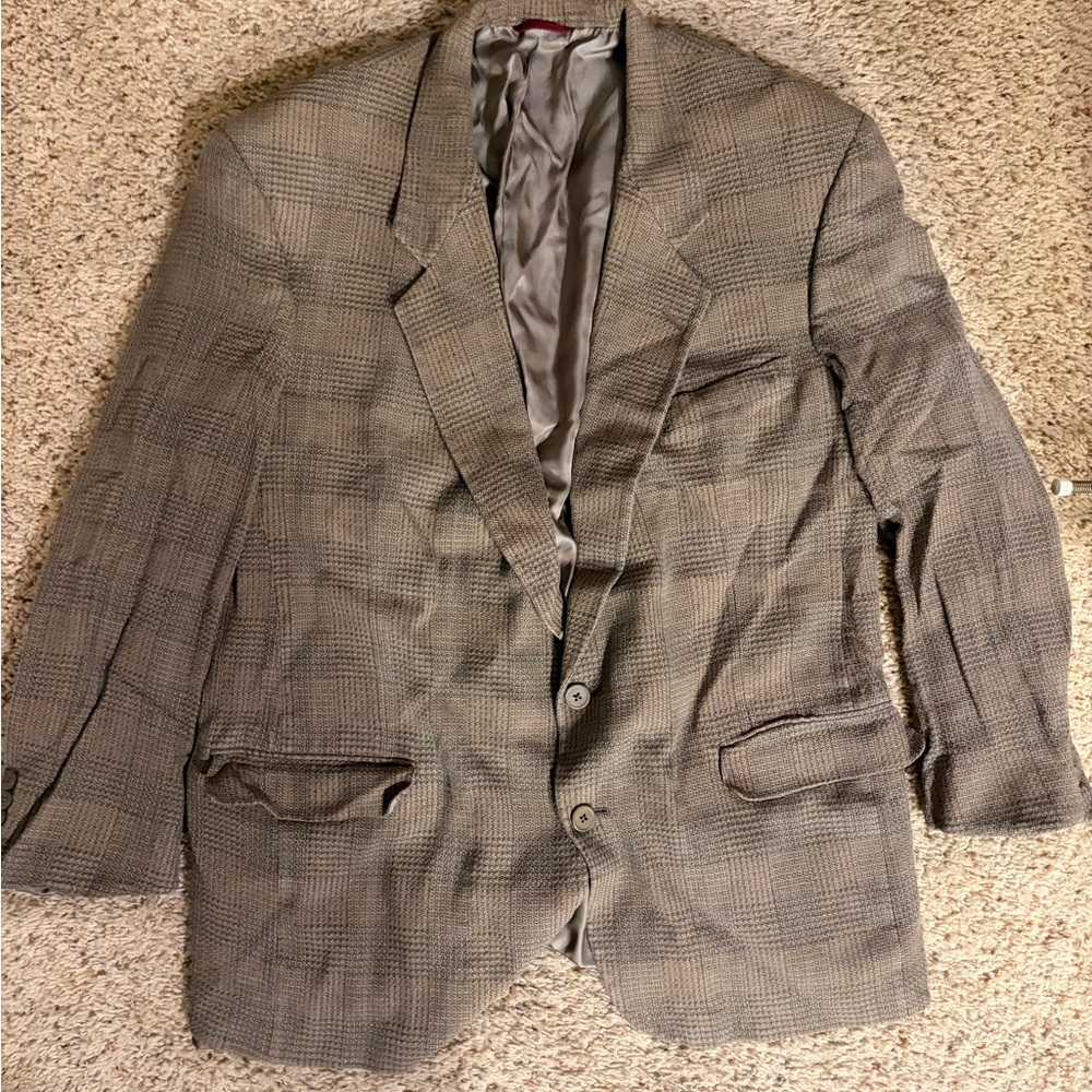 Hart & Schaffner Marx Vintage Fort Smith Ark Suit Shop 100% silk blazer